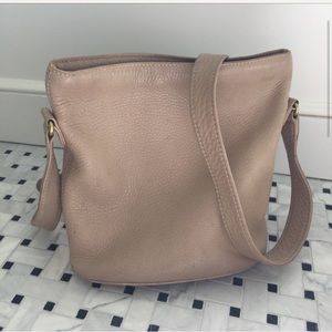 Vintage leather bucket bag